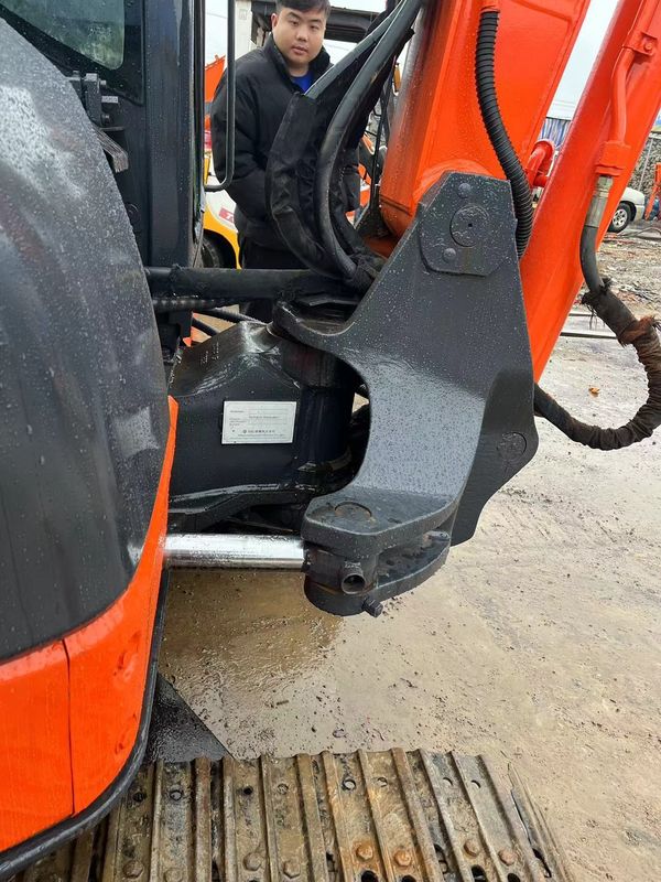 طاقة حفر عالية مستخدمة هيتاشي zx50u/اليد الثانية الحفرة الزحفية الصغيرة هيتاشي zx50 u