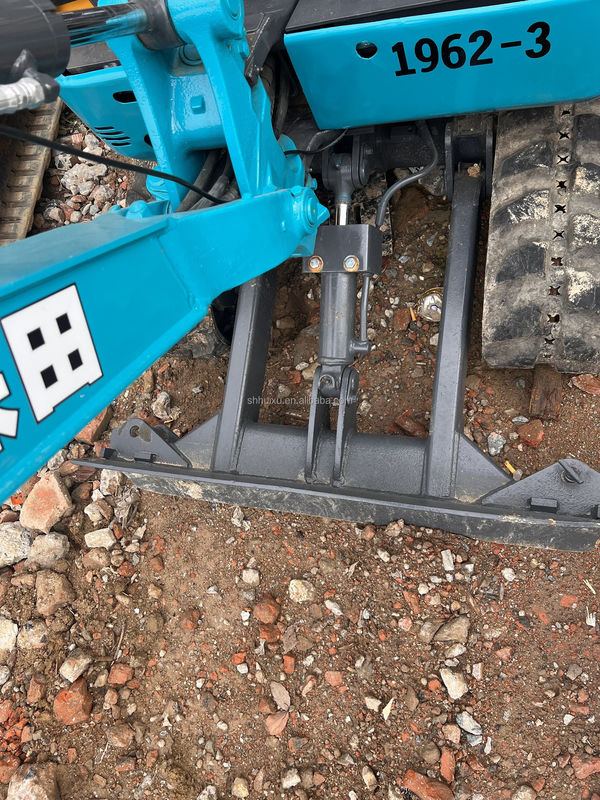 الحفرة المصغرة kubota17u/اليد الثانية الحفرة المصغرة Kubota 17u ساعات عمل منخفضة للبيع