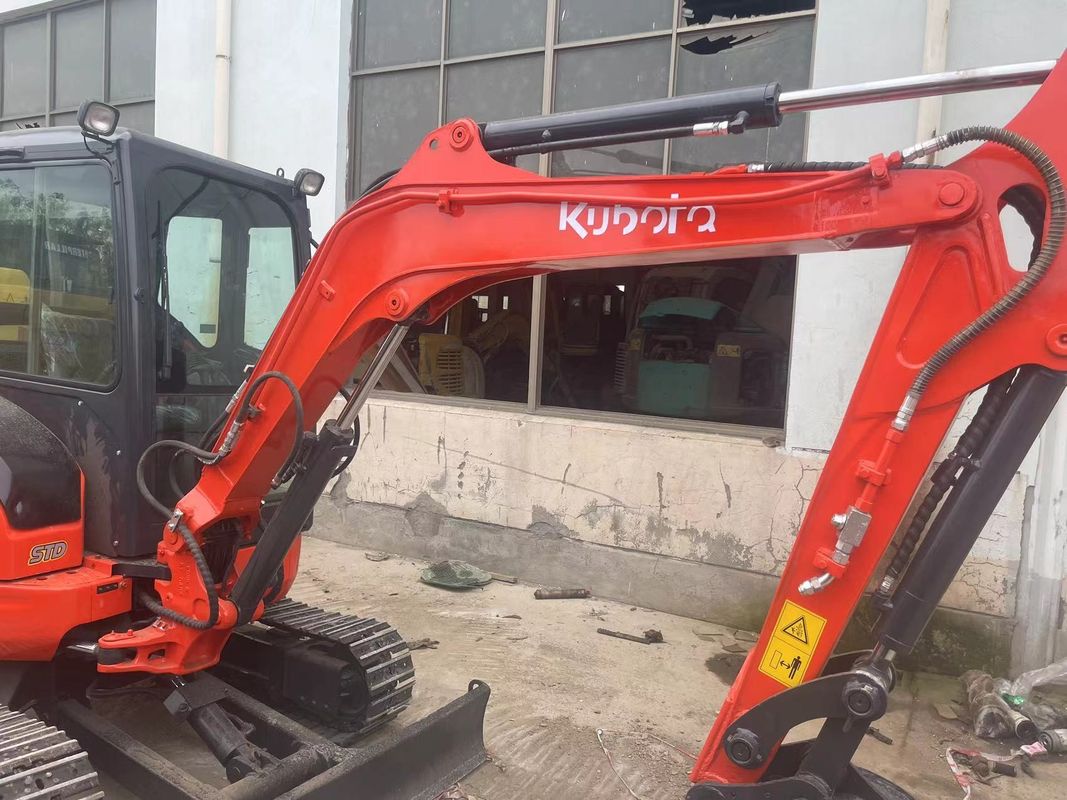 الحفرة الزحفية الصغيرة كوبوتا u35/حالة عمل عالية. كوبوتا u35 مستعملة للبيع