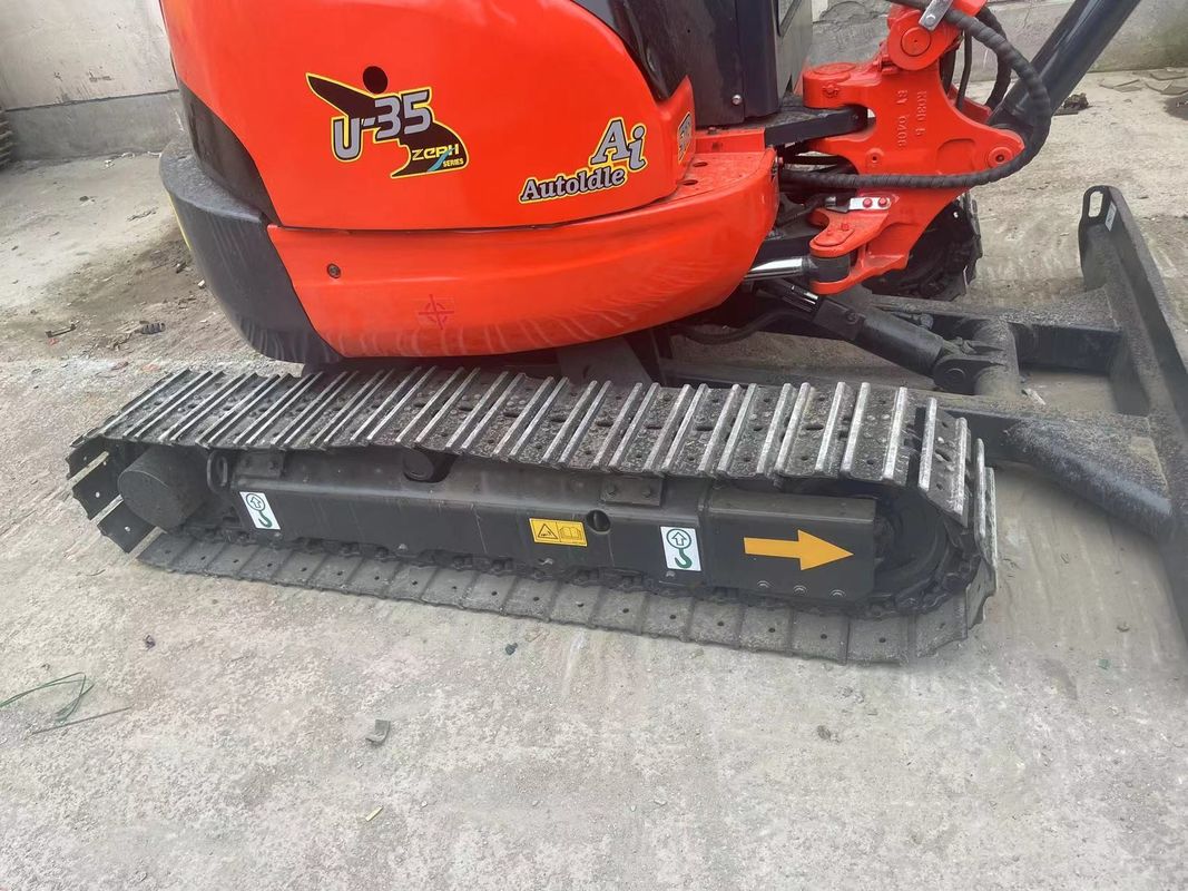 الحفرة الزحفية الصغيرة كوبوتا u35/حالة عمل عالية. كوبوتا u35 مستعملة للبيع