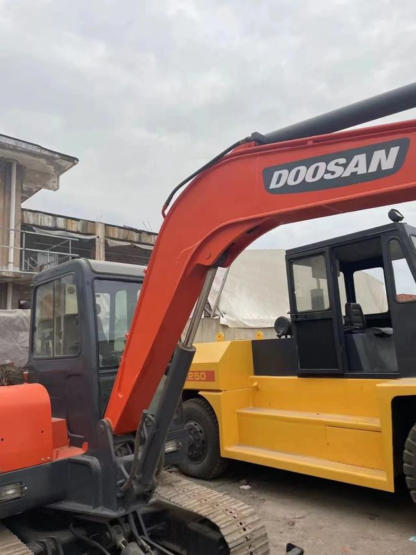 الحفرة الأصلية المستخدمة دوشان DH55 في حالة جيدة قوية وسهلة الصيانة