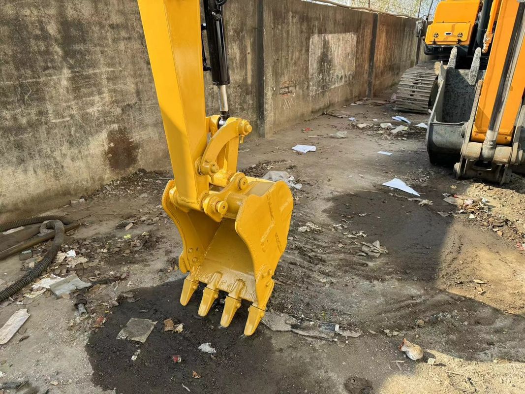 جودة موثوقة سعر المصنع الجرار الحفارات المصغرة المستخدمة CAT 303 للعمل في المنزل