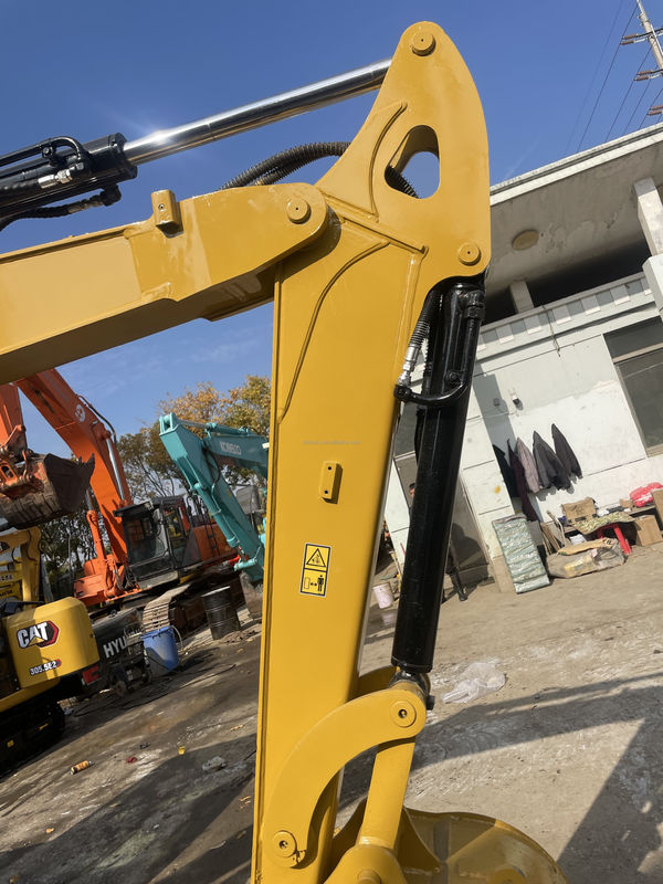 الحفارات المستعملة CAT 305.5 307.5 308 320D للبيع