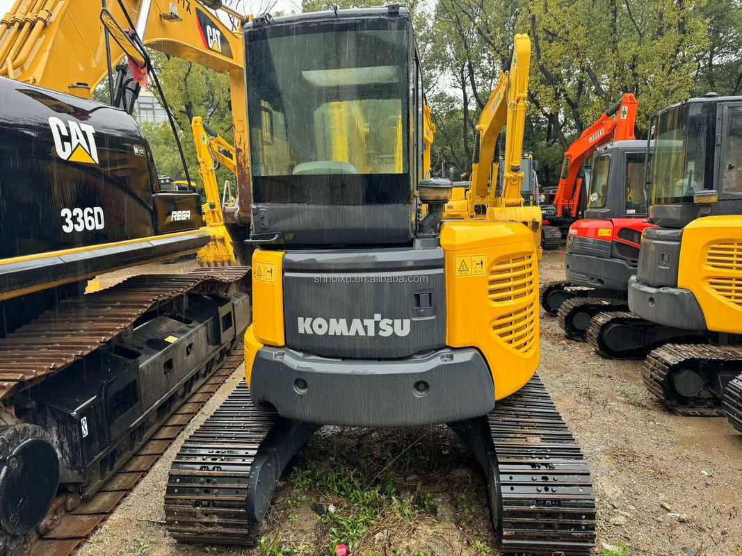 5.5T حفرة صغيرة مستعملة حفرة مستخدمة كوماتسو Pc55 2450mm 1760mm 0.15m3