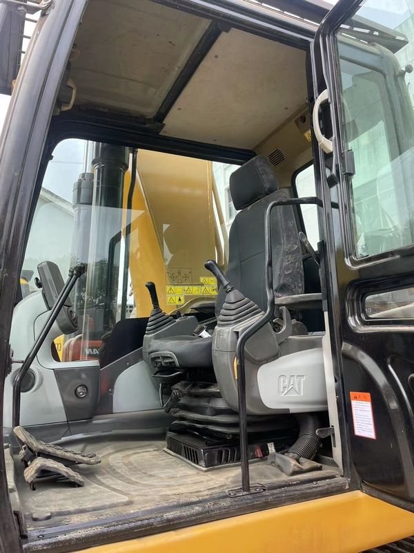 الآلة الأصلية اليابانية المستخدمة كاتربيلر CAT330D 320GC 320D2/آلات البناء والبناء الحفار كاتربيلر
