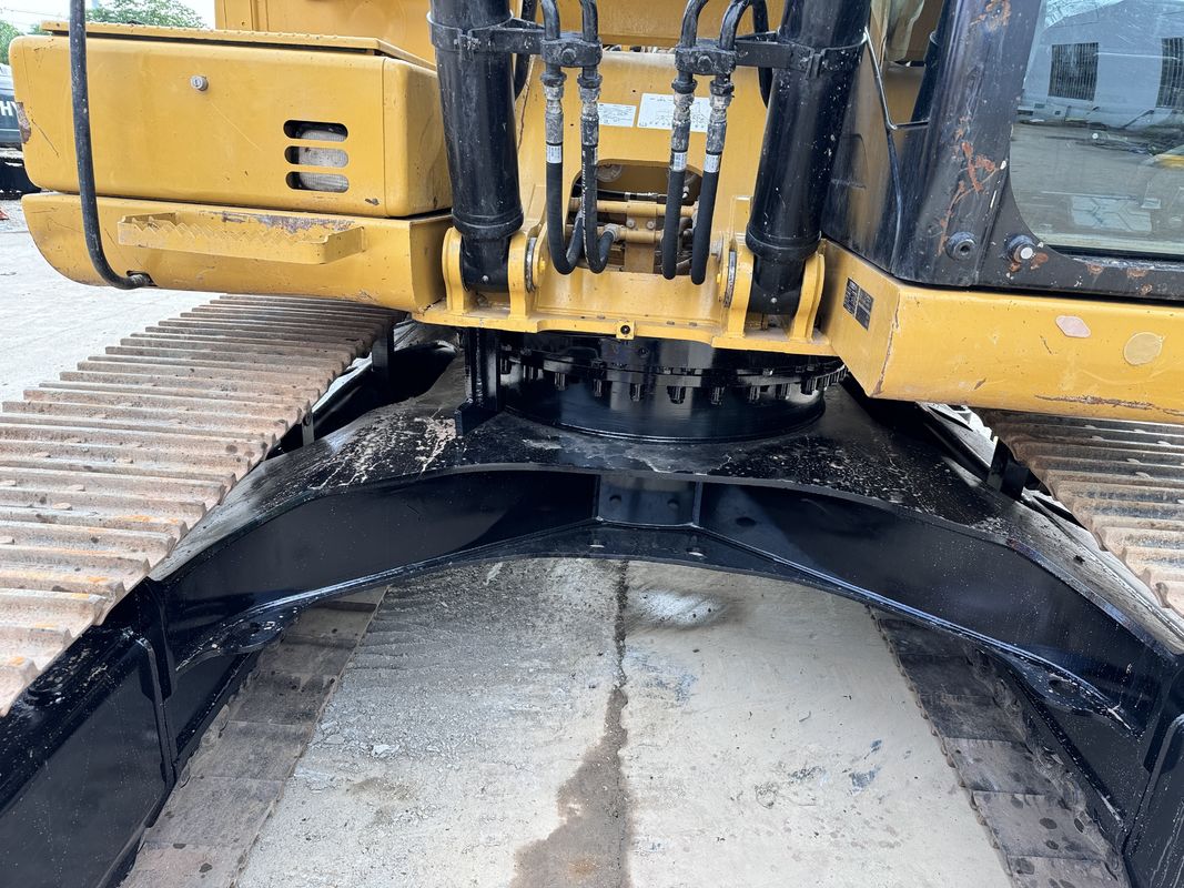 أحدث نموذج لـ (كارتر) حفرة مستعملة عثة CAT320GC 307GC حالة عمل جيدة