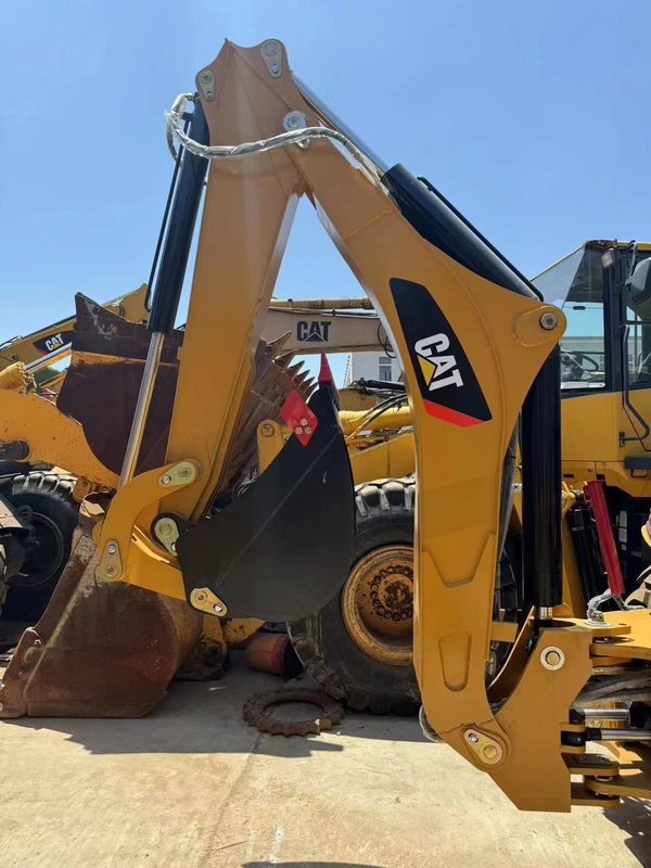 محرك الحفر المستخدم كاتربيلر CAT420F محرك الحفر المستخدم