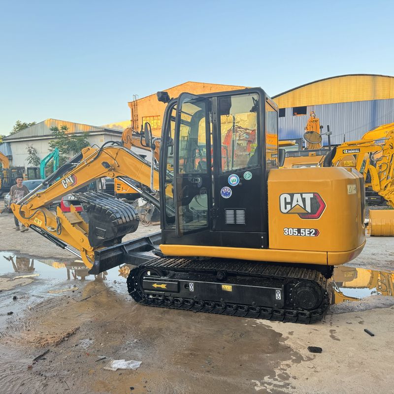 تتوافق مع معايير انبعاثات الاتحاد الأوروبي المستخدمة الحفارات حفر CAT 305.5E2 لديها شهادات EPA و CE أفضل جودة أفضل سعر