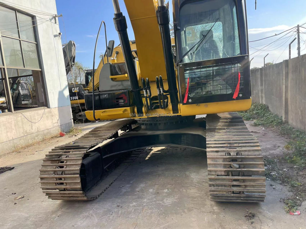 المستخدمة كاتربيلر- الحفرة الأصلية CAT320d2 الحفرة CAT- 320d2 حالة جيدة