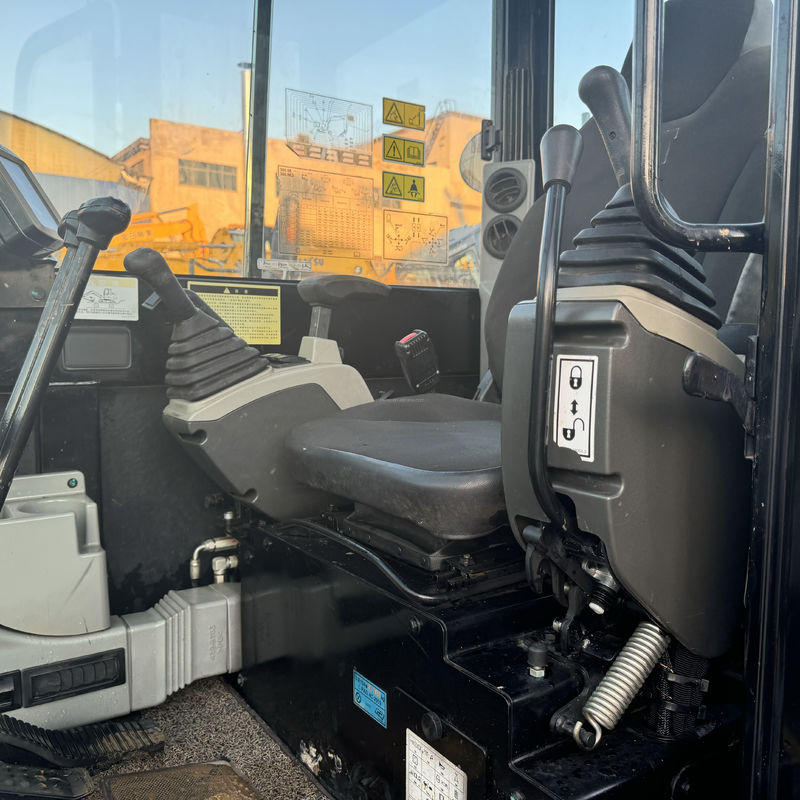 حالة جيدة CAT 305.5 حفرة الدبابيس 305.5E2 306 307 حفرة مع دوزر، حفرة مصغرة مستعملة CAT بيع ساخن في المخزون