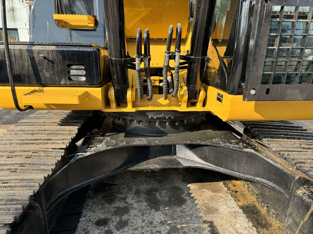 كاتربيلر- الحفرة الأصلية 320d2 البناء الهيدروليكي الحفرة CAT- 320d2 حالة جيدة بيع رخيصة مستعمل الحفرة الزحف