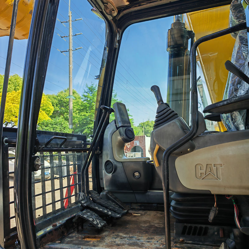 حالة جيدة اليابان الأصلية اليد الثانية حفرة Cat320d حفرة Cat320d مستعملة في شنغهاي