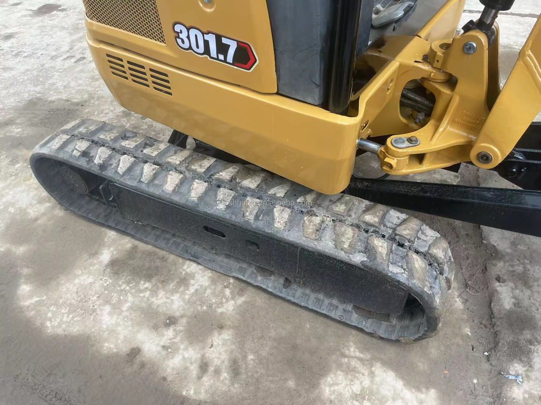 محفرة صغيرة مستعملة cat301.7 مع مسار مطاطي/حفرة صغيرة مستعملة cat301.7 بسعر رخيص للبيع